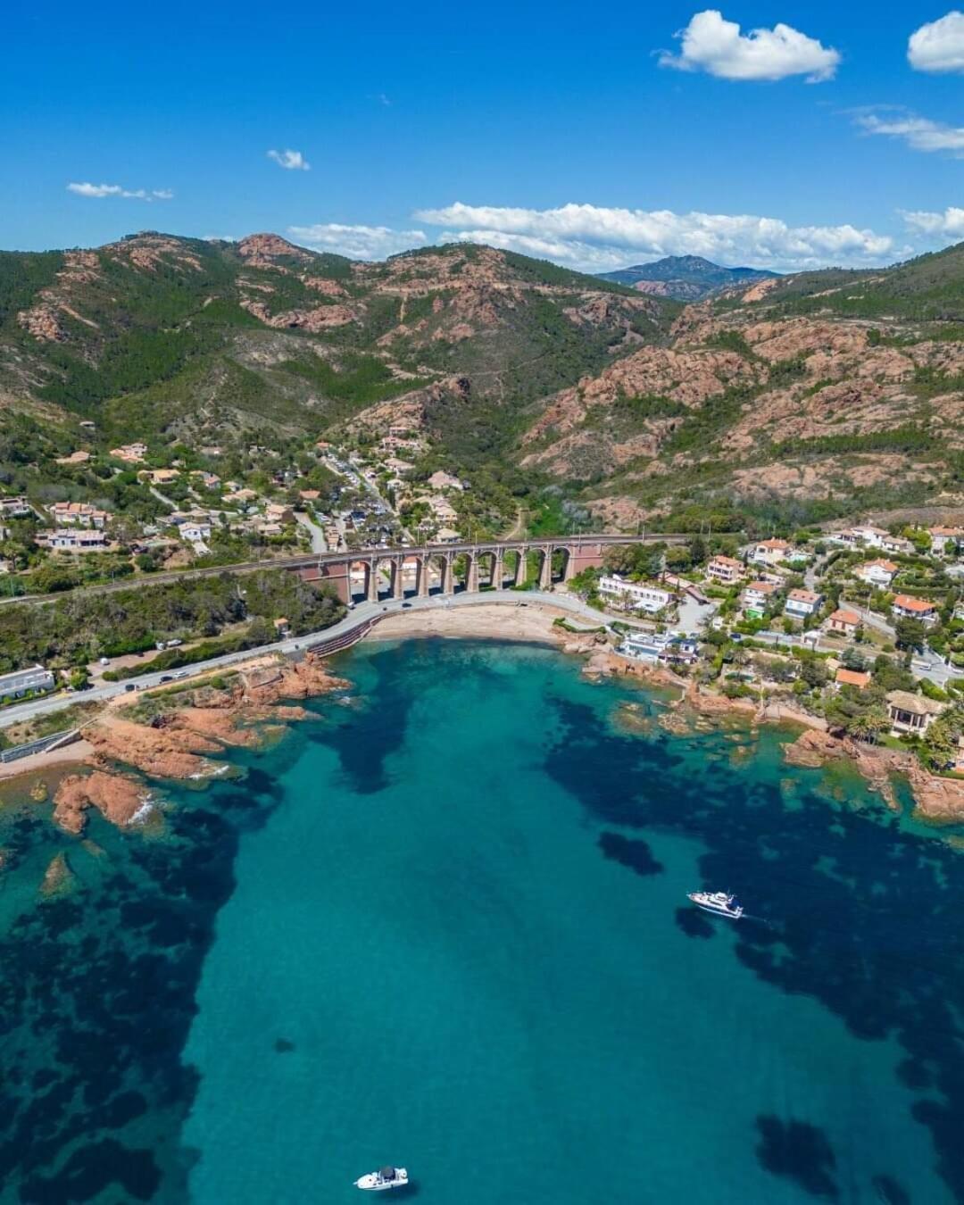 Petit Paradis Vue Mer- Plage Et Calanques A 3 Mn Saint-Raphaël 외부 사진